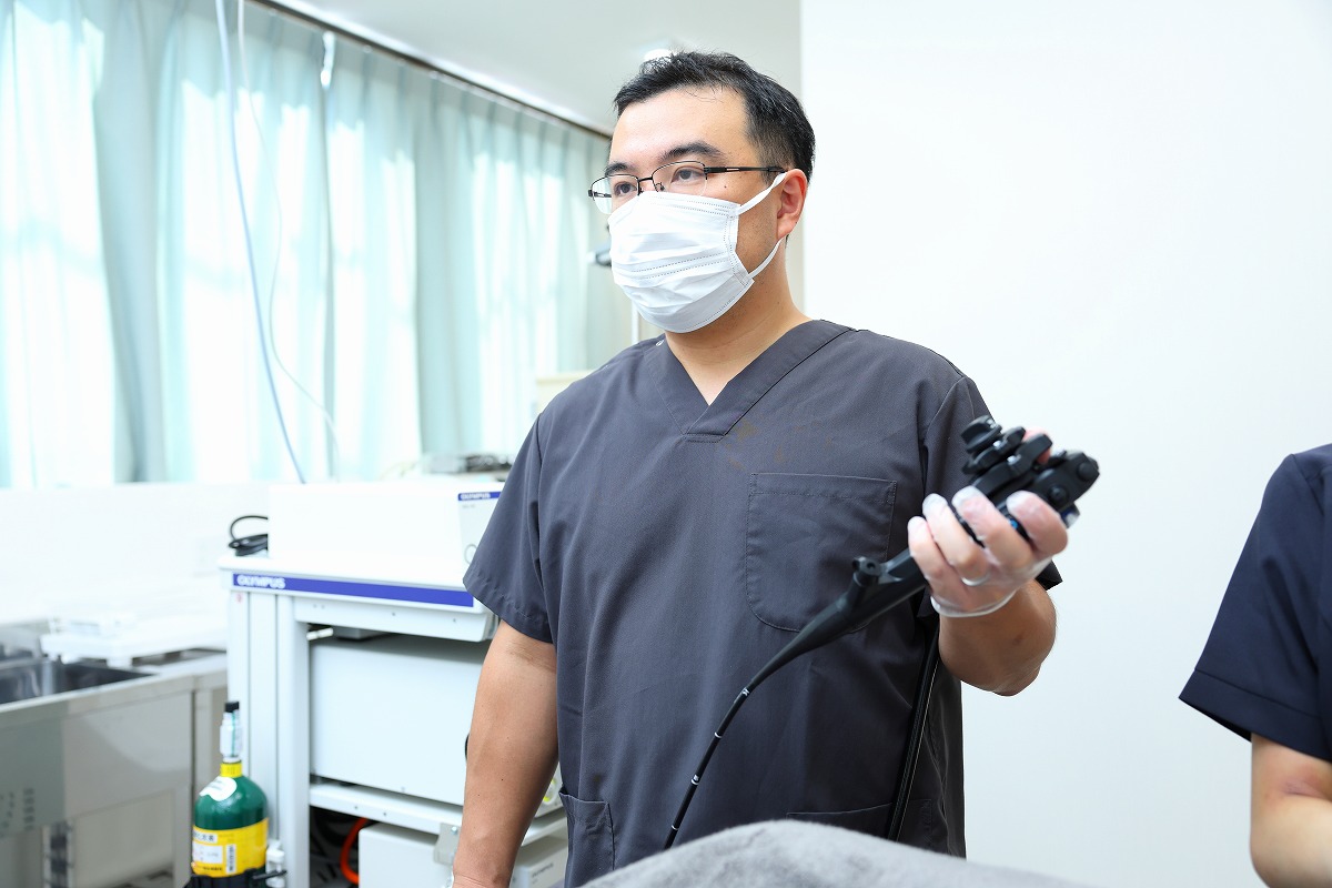 経験豊富な内視鏡専門医師による大腸カメラ検査