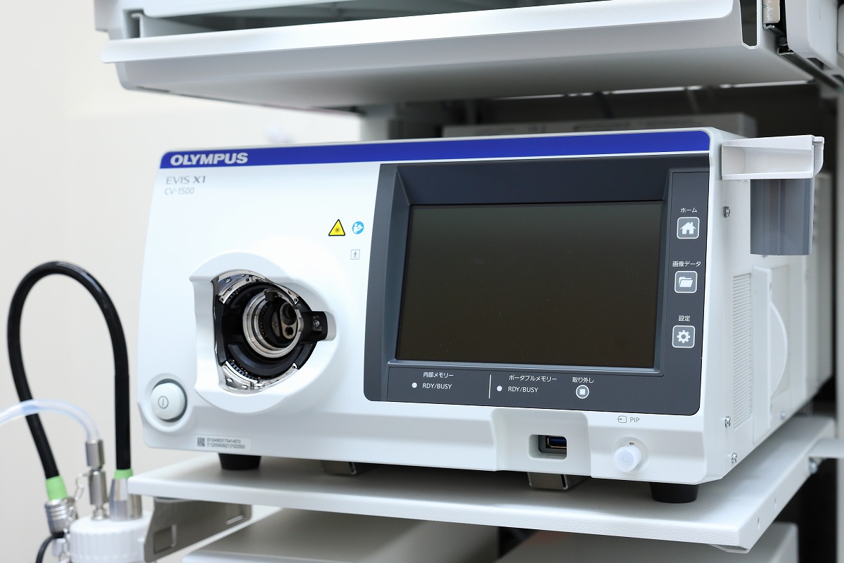 オリンパスの最新鋭内視鏡システム「EVIS